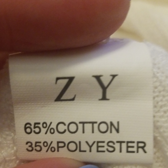 Numerous colors of long sleeved sweaters - Picture 2 of 6